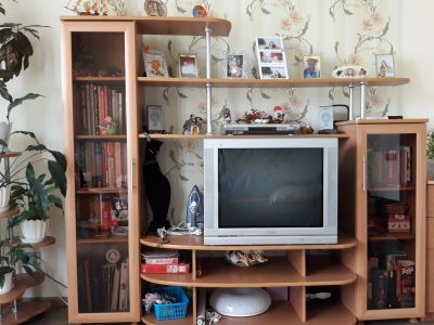 Лот: 14452748. Фото: 1. Горка Срочно!!!. Гостиные, стенки, горки