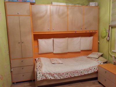 Лот: 9216813. Фото: 1. Мебель в детскую конструкция с... Комплекты детской мебели