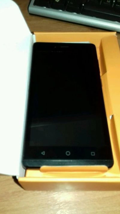 Лот: 11131504. Фото: 1. Смартфон Micromax Q354 (3583). Смартфоны