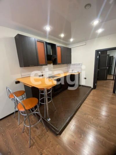 Лот: 21335202. Фото: 1. Сдам 1-комн. кв. 50 кв.м. Красноярск... Квартиры, студии