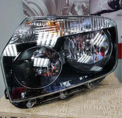 Лот: 15098606. Фото: 1. Фара Renault Duster левая. Оптика и освещение