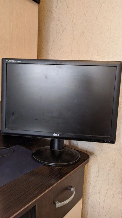 Лот: 16440144. Фото: 1. Монитор LG Flatron W1934S 19... ЖК-мониторы