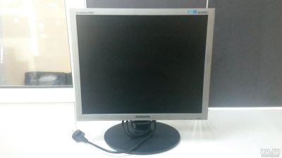 Лот: 15575992. Фото: 1. Монитор Samsung SyncMaster E1920NR... ЖК-мониторы
