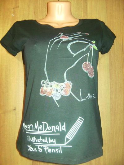 Лот: 3856167. Фото: 1. Футболка 44-46 размер. Футболки, топы и майки