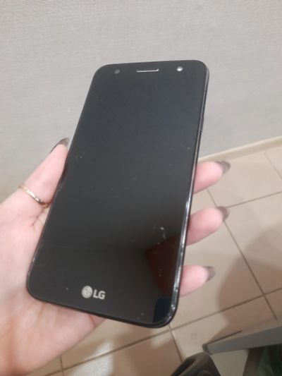 Лот: 18893136. Фото: 1. Телефон LG M320. Смартфоны