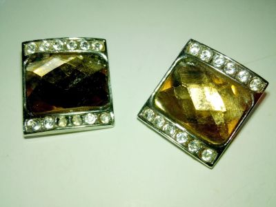 Лот: 13307667. Фото: 1. Брошь - зажим. Ткани, нитки, пряжа