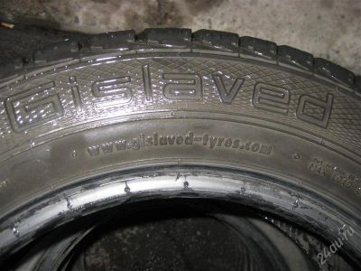 Лот: 2761294. Фото: 1. В связи с продажей авто срочно... Шины