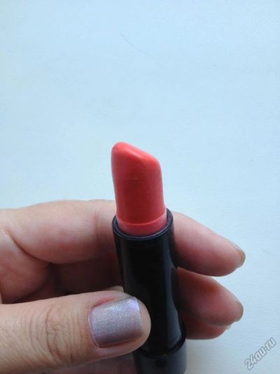 Лот: 5545451. Фото: 1. помада от avon алая. Макияж