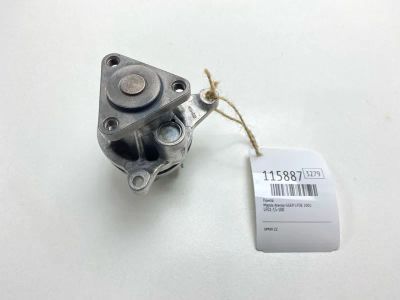 Лот: 25529033. Фото: 1. Помпа Mazda Atenza 2002 LF0115100... Двигатель и элементы двигателя