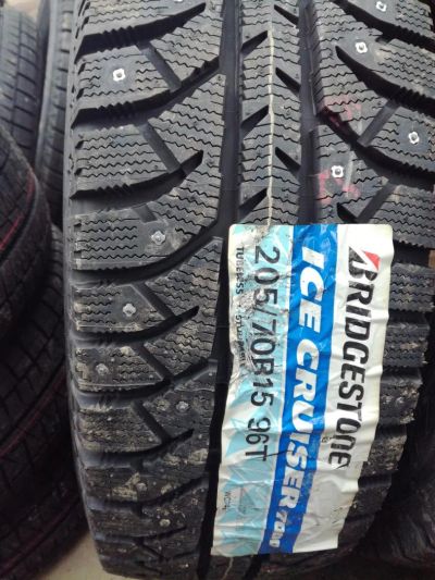 Лот: 10275483. Фото: 1. Продам шины 205/70/15. Bridgestone... Шины