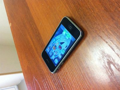 Лот: 3107979. Фото: 1. iphone 3gs 8gb. Смартфоны