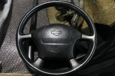 Лот: 3709181. Фото: 1. Nissan Skyline ECR33 Руль с подушкой... Салон