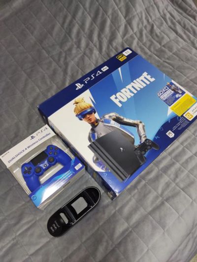 Лот: 21075646. Фото: 1. Игровая приставка (консоль) Sony... Игровые приставки, консоли