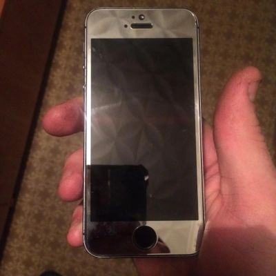 Лот: 6371090. Фото: 1. iPhone 5s 16 gb. Смартфоны