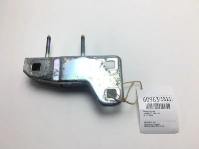 Лот: 20400959. Фото: 1. Кронштейн Audi A6 2007 4F1857087A... Кузов
