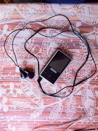 Лот: 1137457. Фото: 1. Продам MP3 плеер Daewoo MPF-210... Плееры