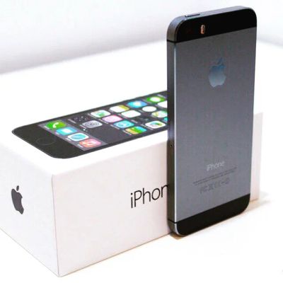 Лот: 7434206. Фото: 1. IPhone 5s space gray 16gb a1457... Смартфоны
