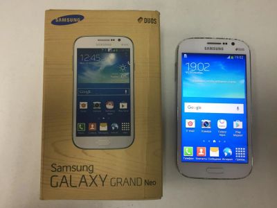 Лот: 8565372. Фото: 1. Смартфон Samsung gt - i9060 grand... Смартфоны