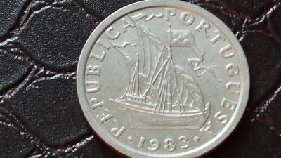 Лот: 9065925. Фото: 1. 544 2,5 эскудо 1983 год Португалия. Остальные страны