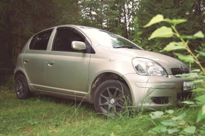Лот: 8542770. Фото: 1. Продам toyota vitz. Автомобили