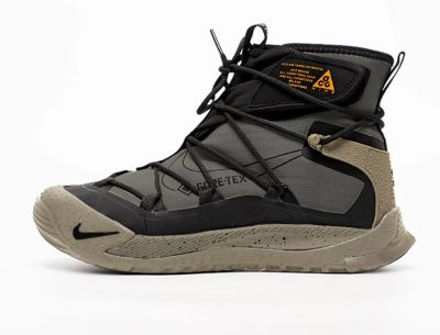Лот: 25580250. Фото: 1. Зимние Кроссовки Nike ACG Air... Кеды, кроссовки, слипоны