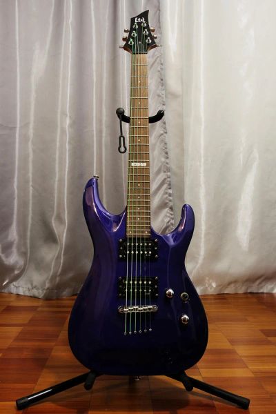 Лот: 10408070. Фото: 1. Электрогитара ESP LTD H-51 и комбоусилитель... Гитары