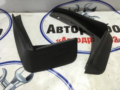 Лот: 21719016. Фото: 1. брызговики Honda Accord CU2. Двигатель и элементы двигателя