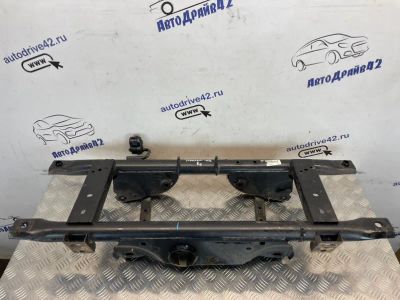 Лот: 22460419. Фото: 1. балка поперечная Nissan Terrano... Двигатель и элементы двигателя