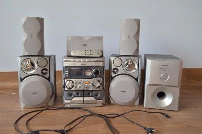 Лот: 3937728. Фото: 1. Музыкальный центр 5.1 Philips... Музыкальные центры, магнитолы