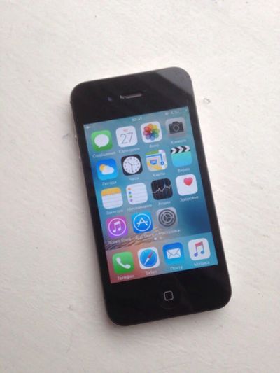 Лот: 8464060. Фото: 1. iPhone 4s 8gb. Смартфоны