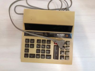 Лот: 23337706. Фото: 1. Калькулятор Sharp, питание 220в. Калькуляторы