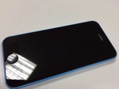 Лот: 8616374. Фото: 1. iPhone 5c 16gb Синий. Смартфоны