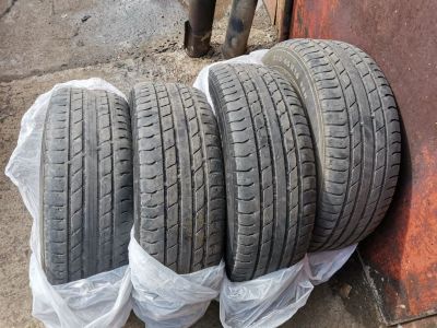 Лот: 14566159. Фото: 1. Nokian 215/65 R16 98H. Шины