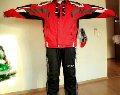 Лот: 4892091. Фото: 1. Костюм горнолыжный(сноуборд) мужской... Зимняя спортивная одежда