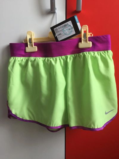 Лот: 7546281. Фото: 1. Шорты Nike найк новые р- 44. Брюки, шорты