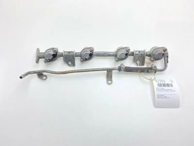 Лот: 23603575. Фото: 1. Рейка топливная Nissan Largo 1994... Топливная система