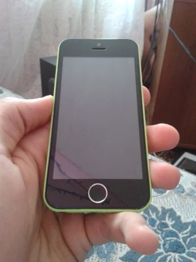 Лот: 3850521. Фото: 1. iphone 5c 16gb. Смартфоны