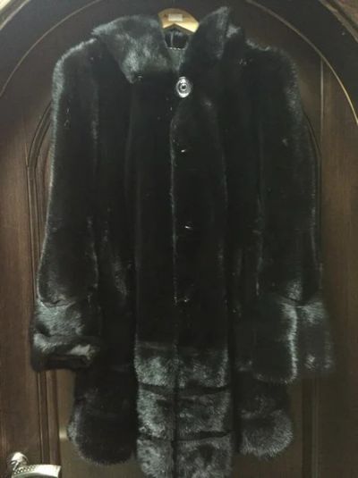 Лот: 7205446. Фото: 1. Продам норковую шубу. Размер... Верхняя одежда