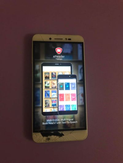 Лот: 10770512. Фото: 1. Prestigio z 5. Смартфоны