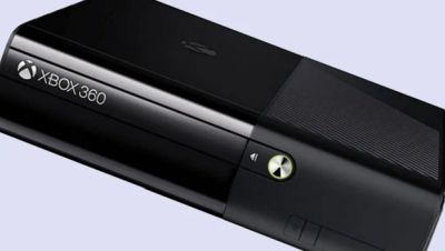 Лот: 3393588. Фото: 1. xbox 360 E 250 gb с новым дизайном... Игровые приставки, консоли