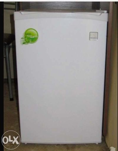 Лот: 6175293. Фото: 1. Холодильник Daewoo Electronics... Холодильники, морозильные камеры