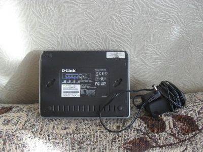 Лот: 6767434. Фото: 1. Маршрутизатор D-Link DIR-100. Маршрутизаторы (роутеры)