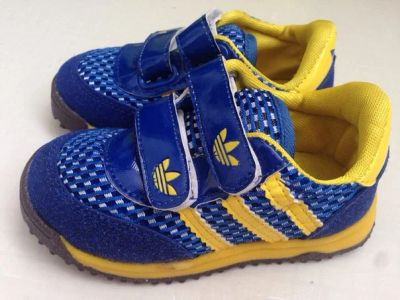 Лот: 4174438. Фото: 1. Кросовки Adidas детские. НОВЫЕ... Кеды, кроссовки