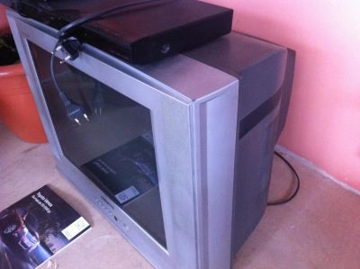 Лот: 4606707. Фото: 1. Телевизор Samsung Plano 22'' плоский... Телевизоры