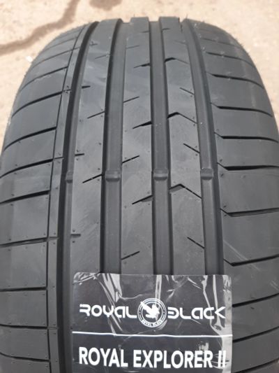 Лот: 21590093. Фото: 1. 245/45 R19 Royal Black Royal Explorer... Шины