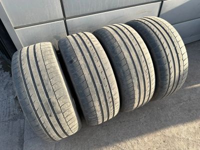 Лот: 20306373. Фото: 1. Dunlop SP Sport Maxx GT 265/45... Шины