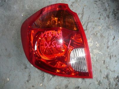 Лот: 2748618. Фото: 1. Стоп сигнал левый Mazda Verisa... Оптика и освещение