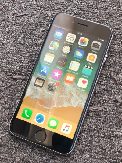 Лот: 11723710. Фото: 1. iphone 6s 16GB space gray, РСТ... Смартфоны