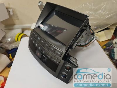 Лот: 21167099. Фото: 1. Штатная магнитола для Lexus LX570... Автомагнитолы