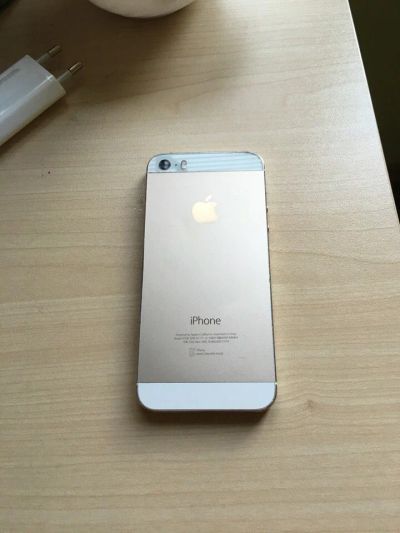 Лот: 6686478. Фото: 1. iPhone 5s 32gb Gold / айфон, 32гб... Смартфоны